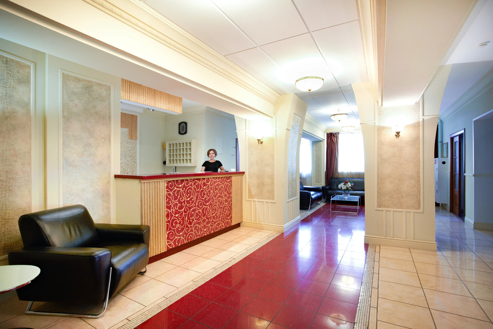 Отель Аврора