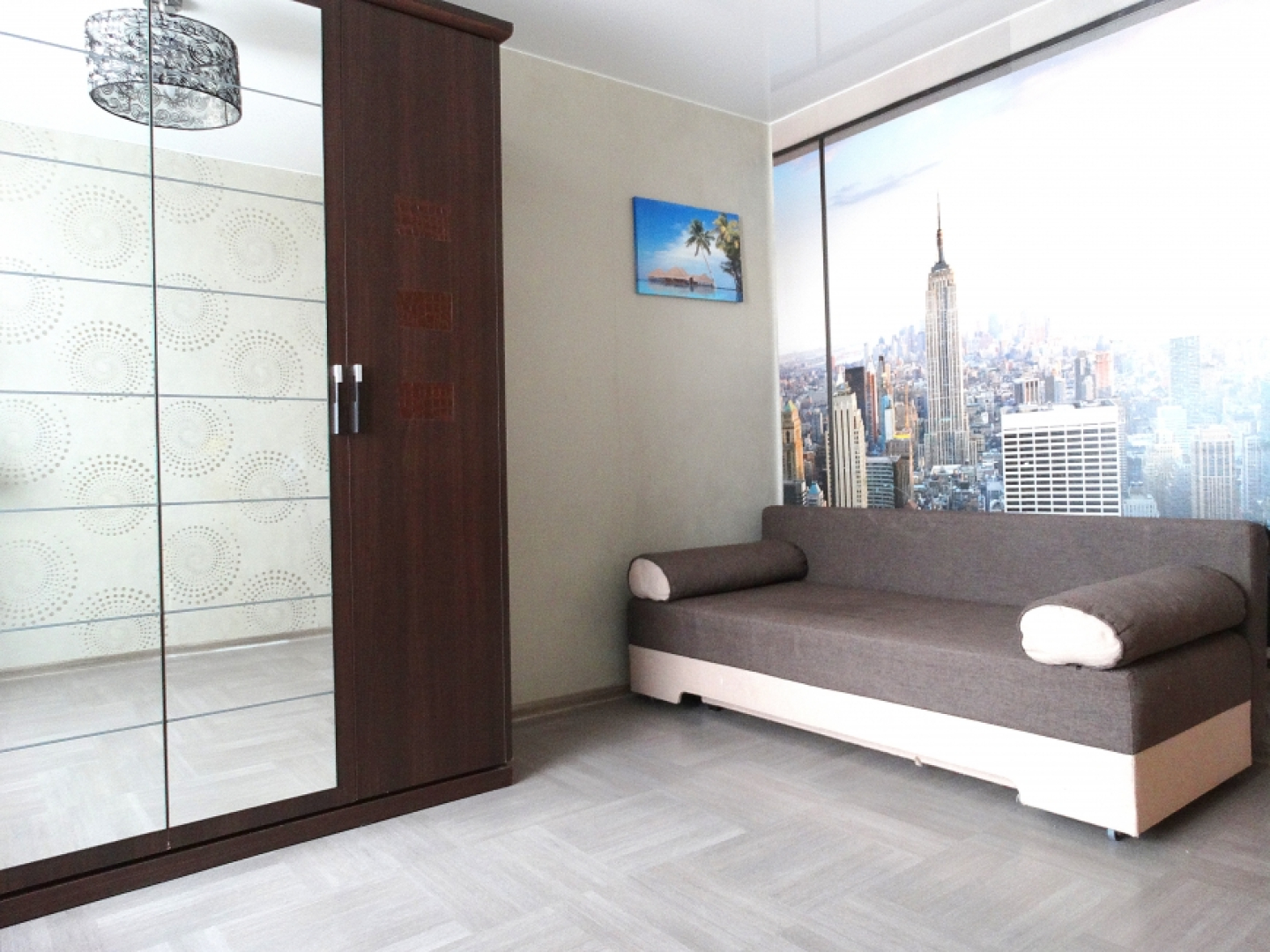 Апартаменты Inndays на Серебровской