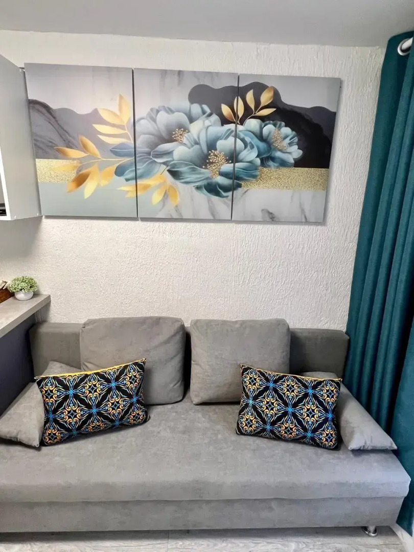 Апартаменты N2 на Петроградке