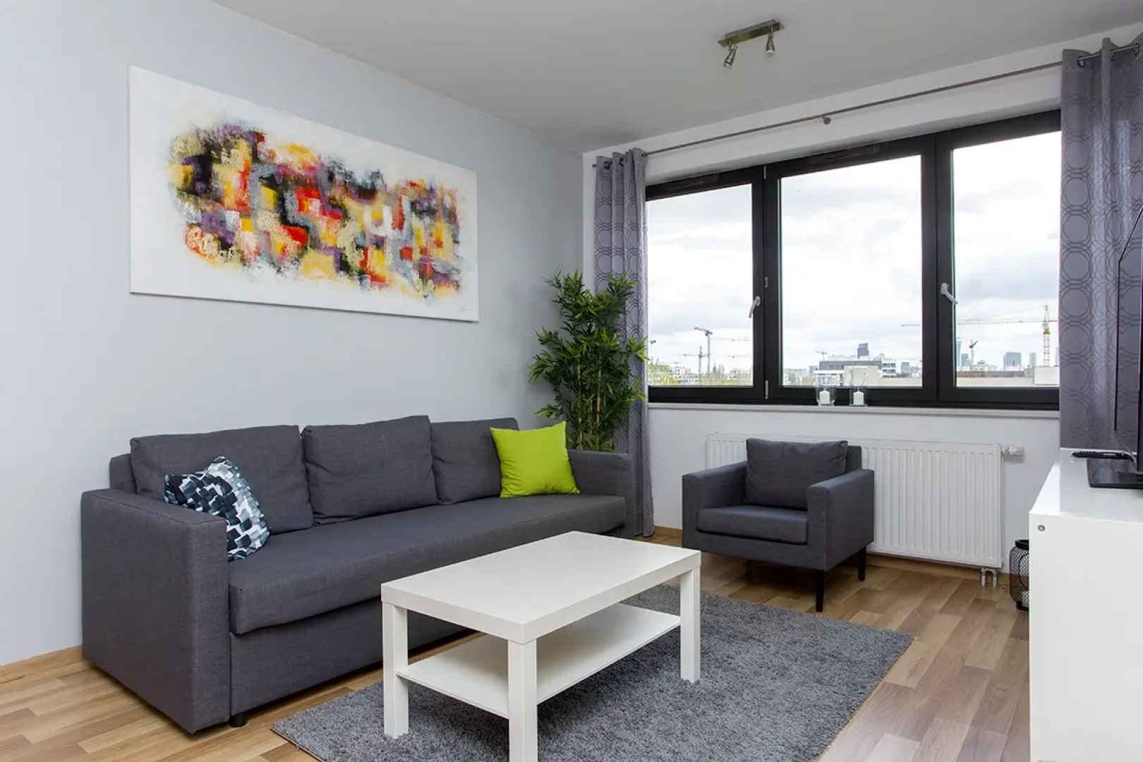 Апартаменты Chill Apartments Wola