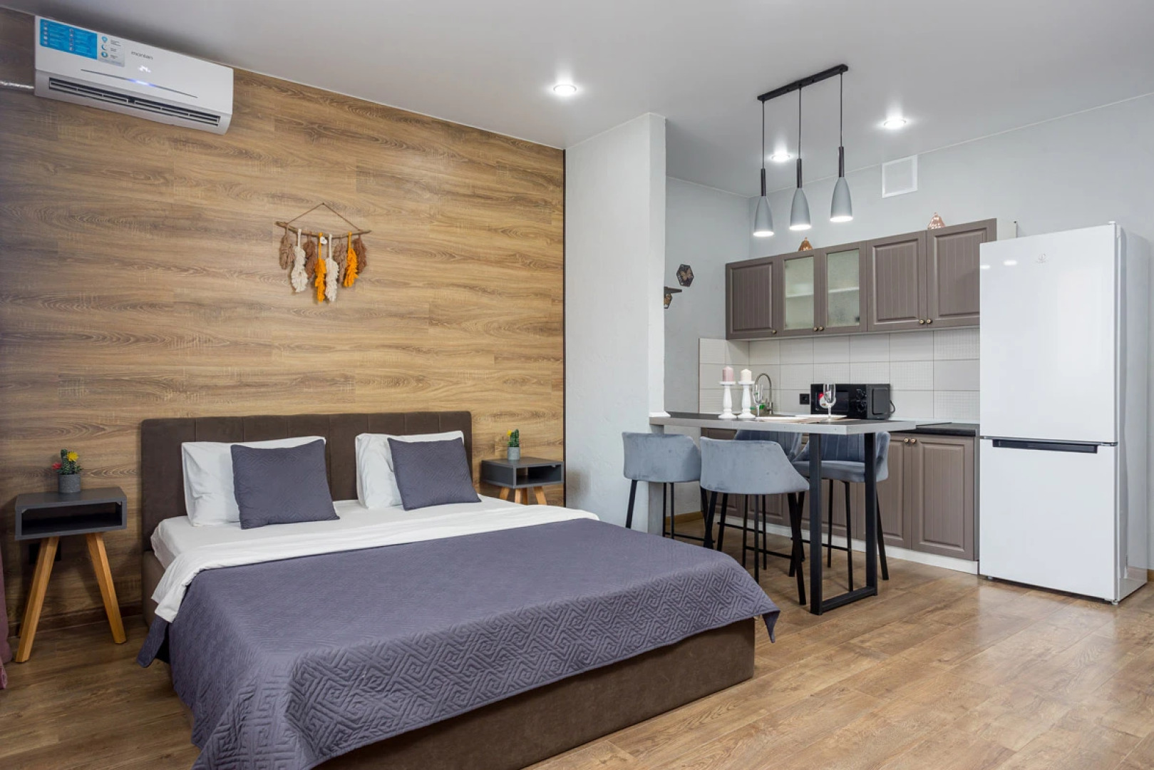 Квартира на Домбайской 10