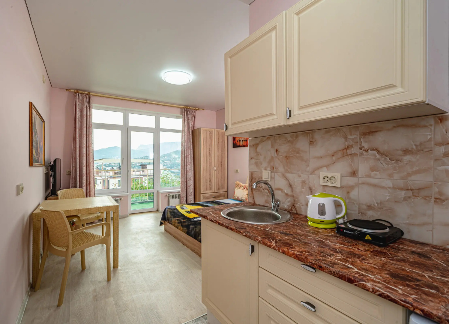 Гостевой дом Над Ялтой