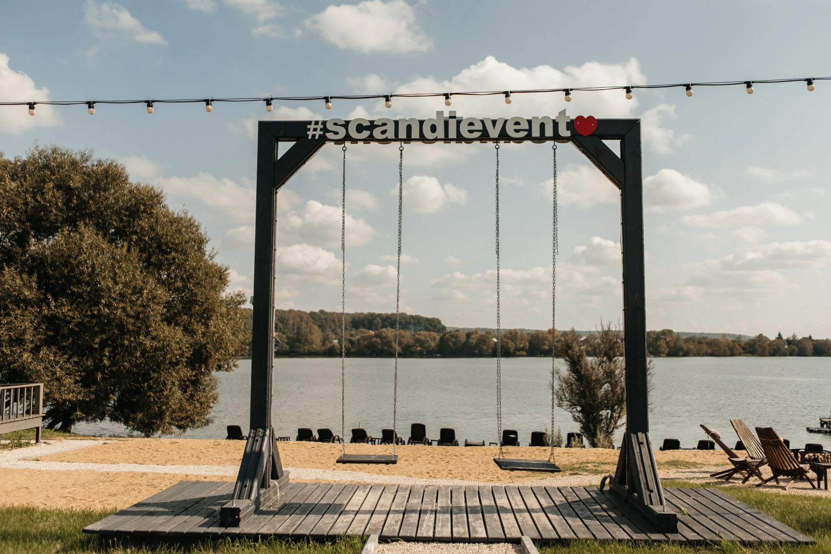 Scandi (Skandinaviya)