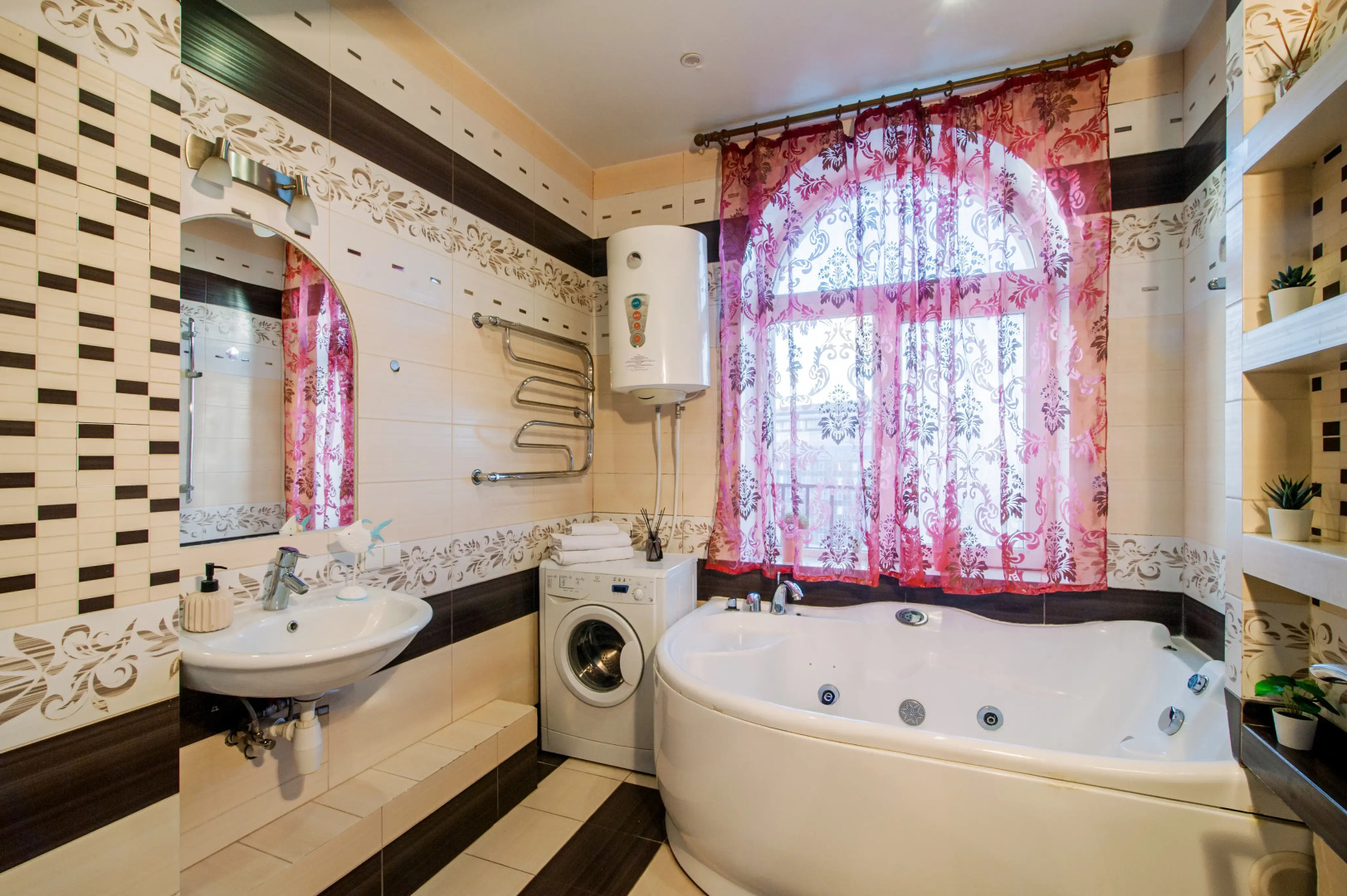 Апартаменты Четырехкомнатные в центре