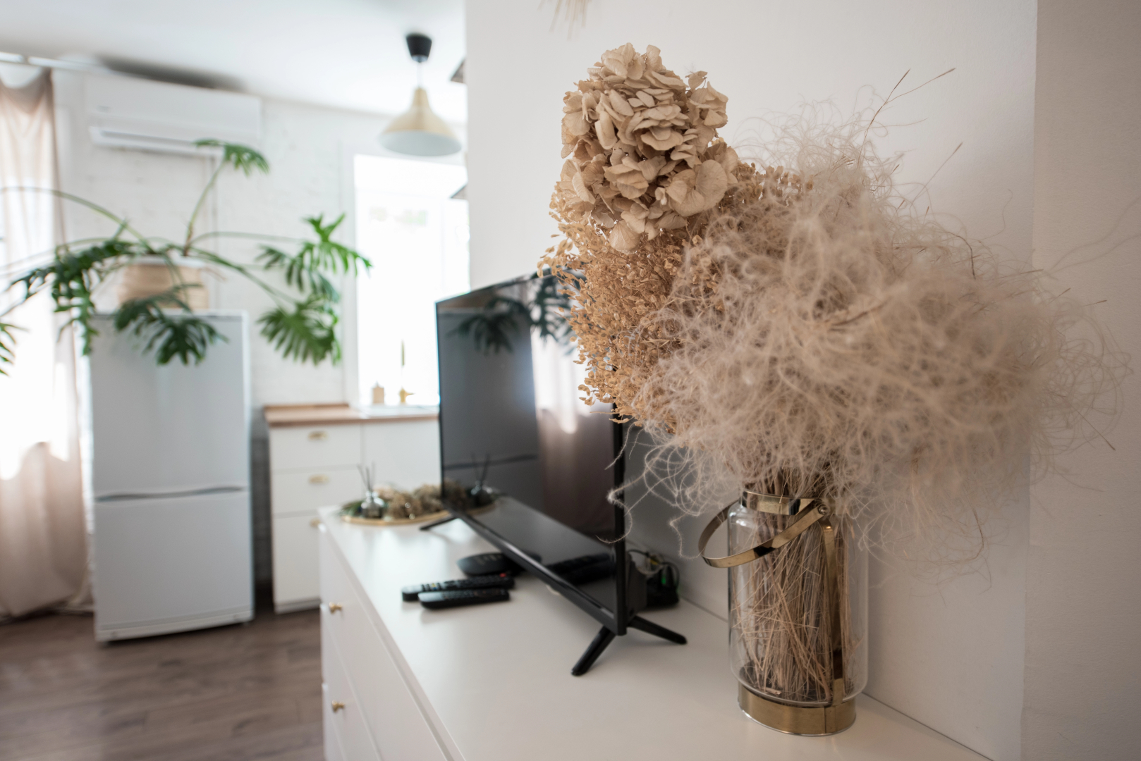 Апартаменты Smile Apartments Уютные в Самом Центре Города 1