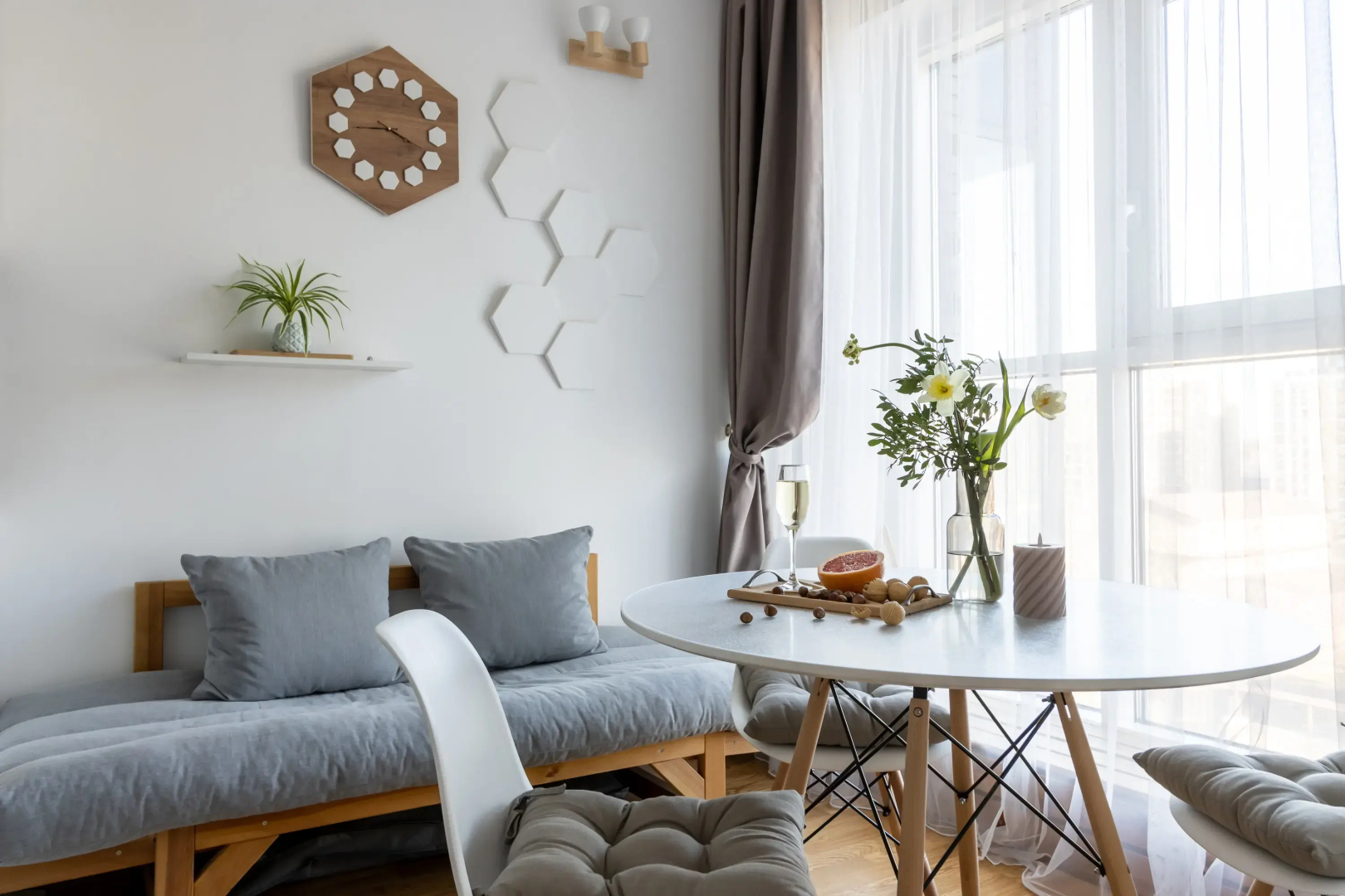 Квартира Geometry of light