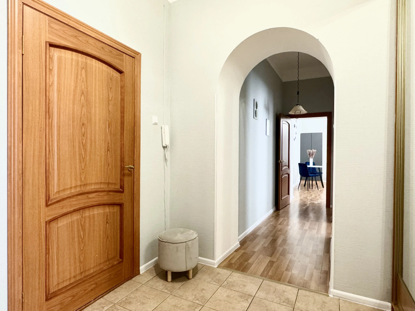 Квартира Уютная Квартира с большой кухней