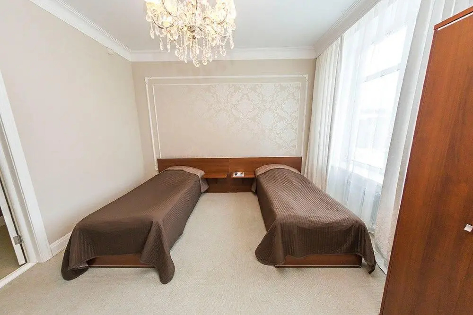 Отель Саров