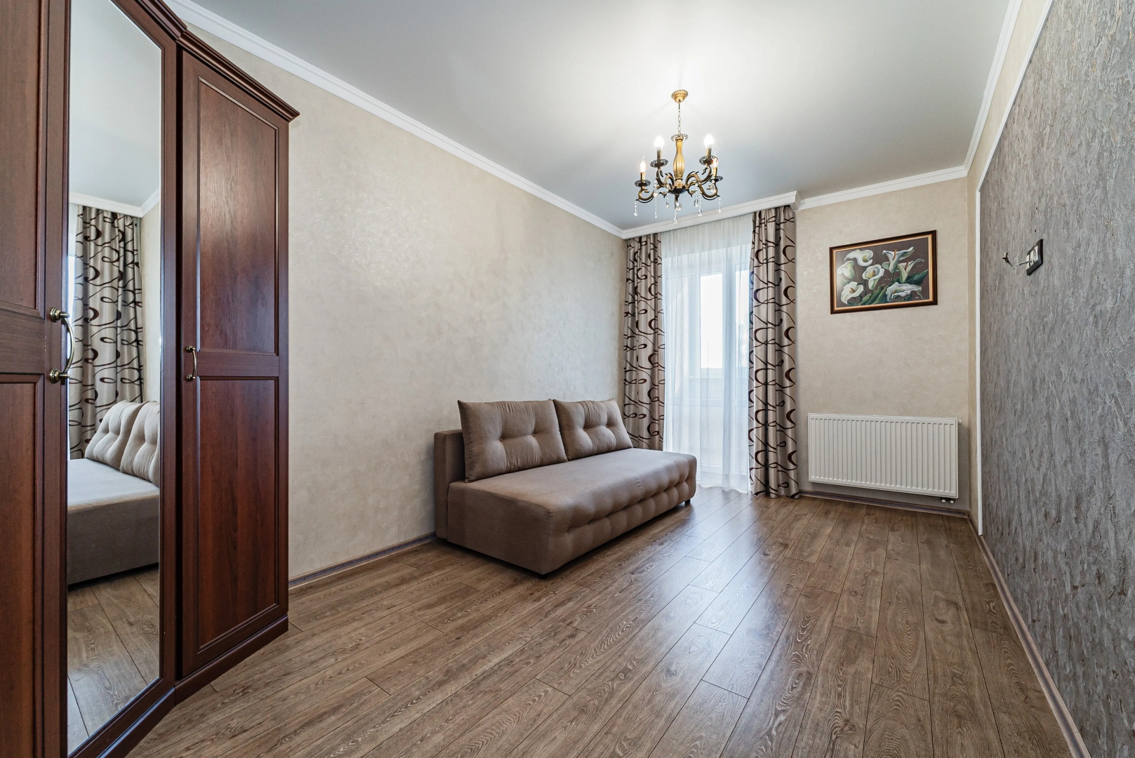 Квартира 2-х комнатная на Каштановой аллее