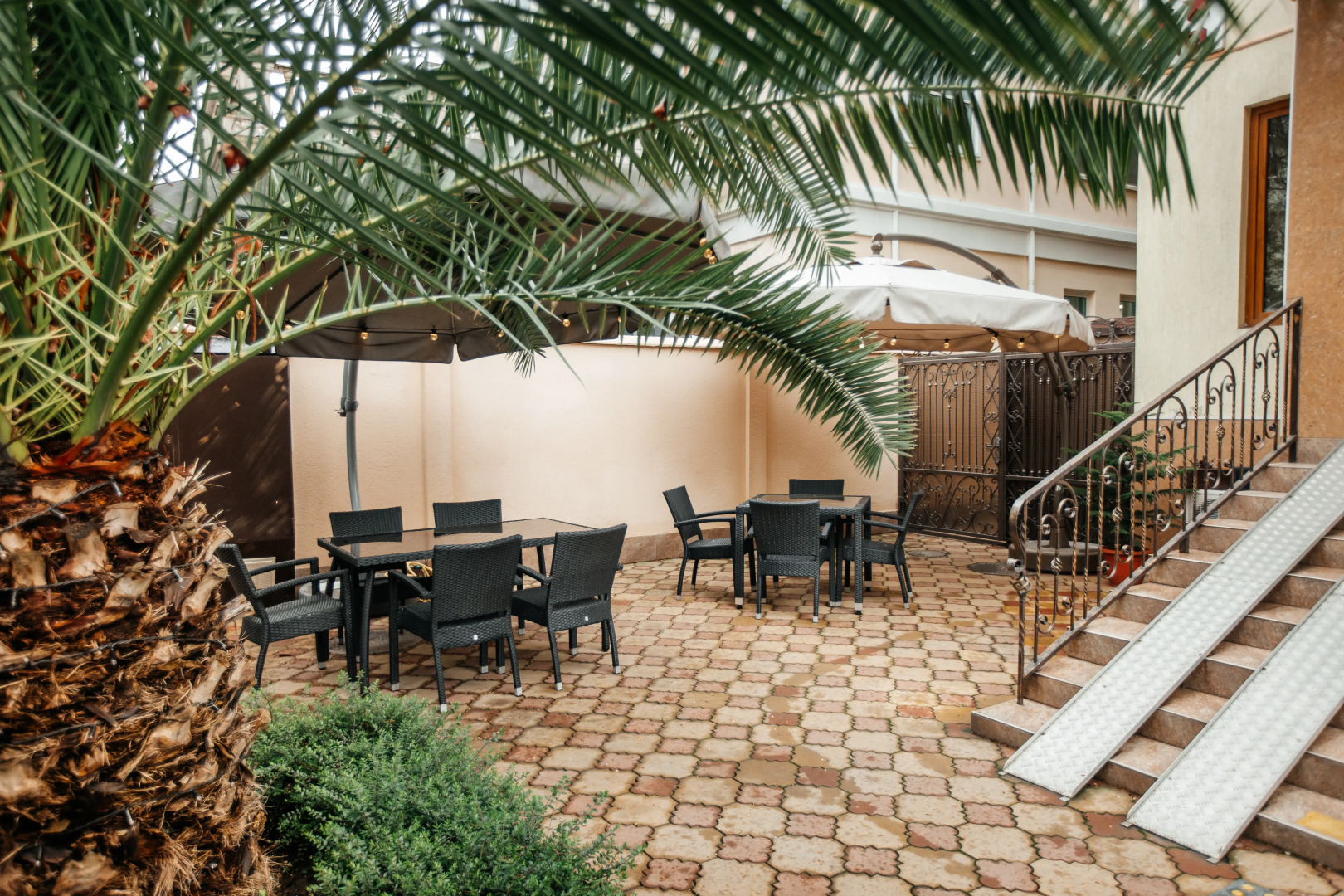 Отель Надежда Адлер