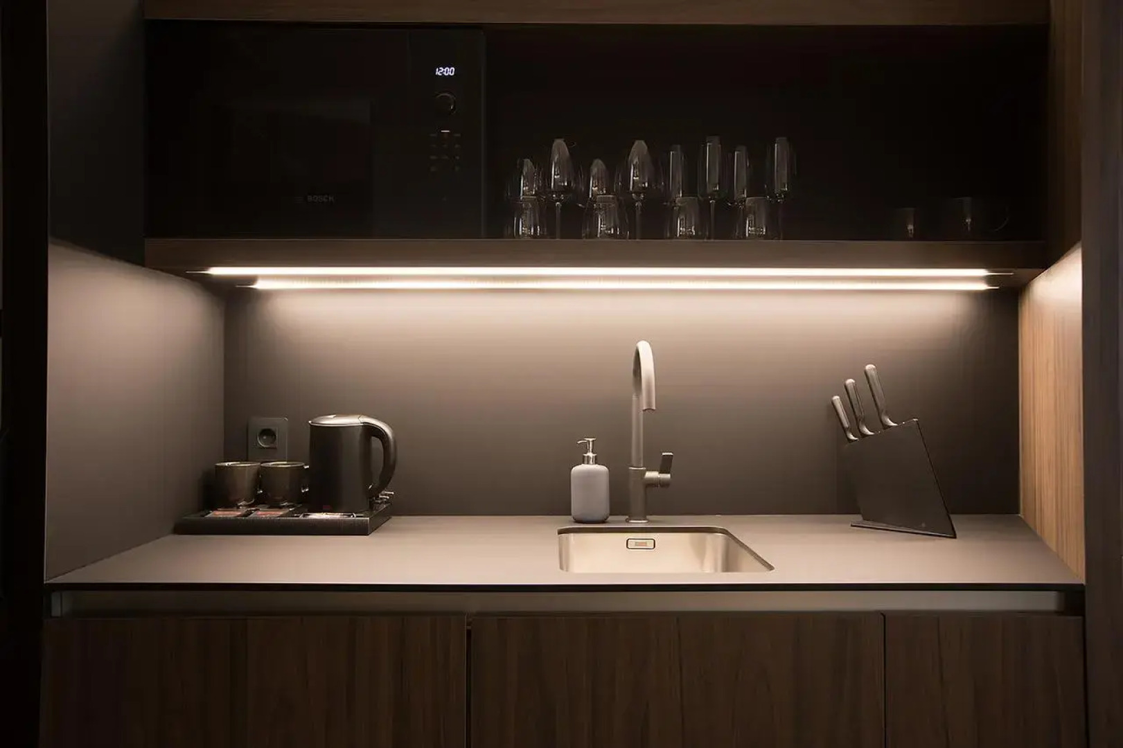 Гостиница Двор Подзноева — Корпус Студии и Апартаменты