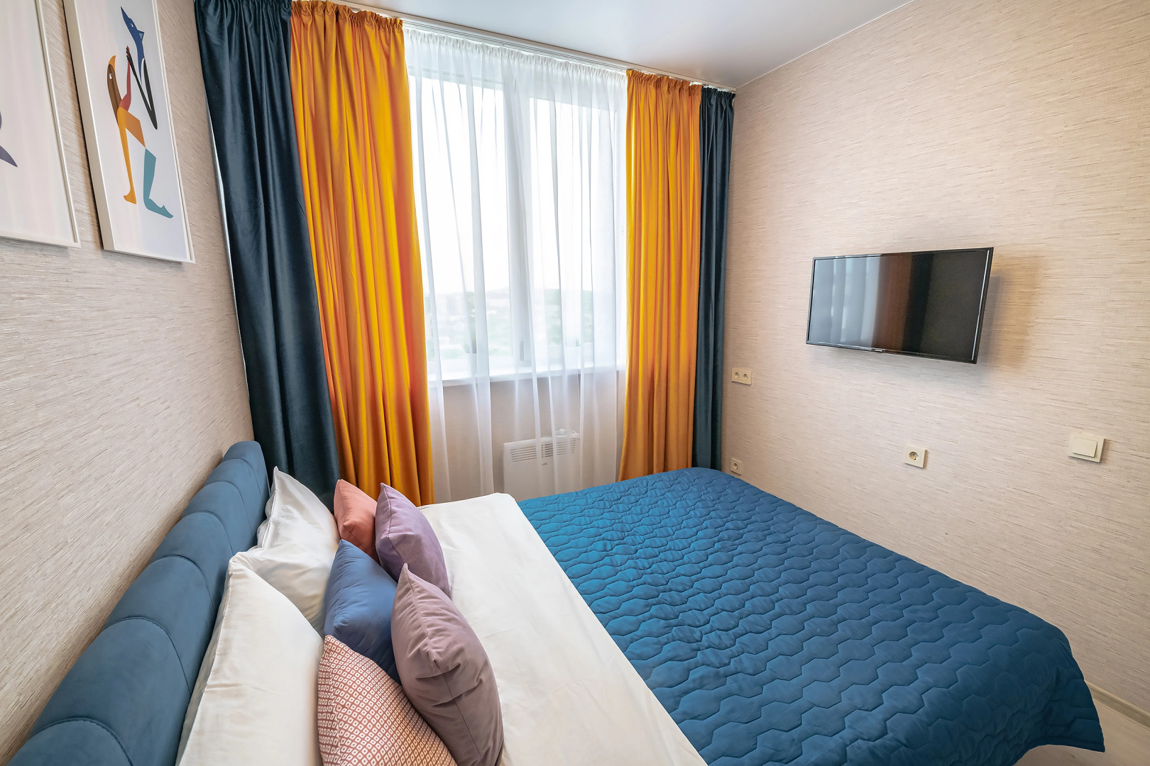 Апартаменты TopHouse на Каплунова 10 трёхкомнатные