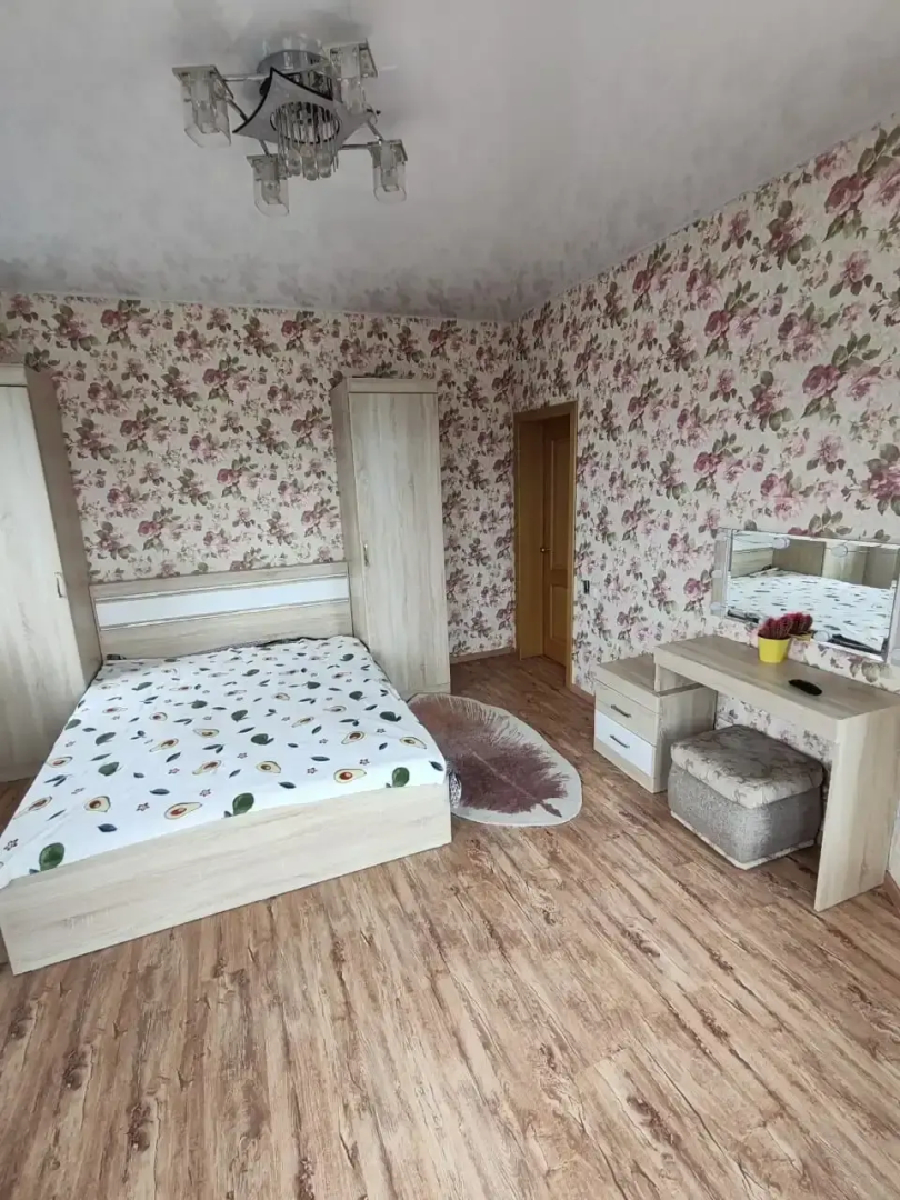 Частный дом г.Владивосток, ул.Джамбула, д.5 до 12 гостей