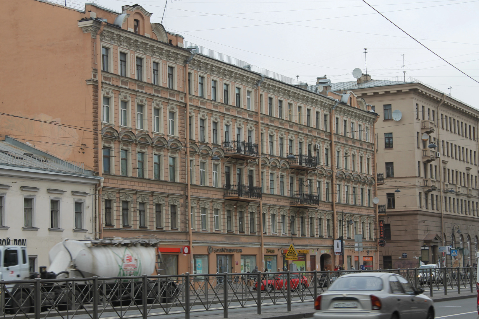 Квартира PiterFlat на Лиговском 109