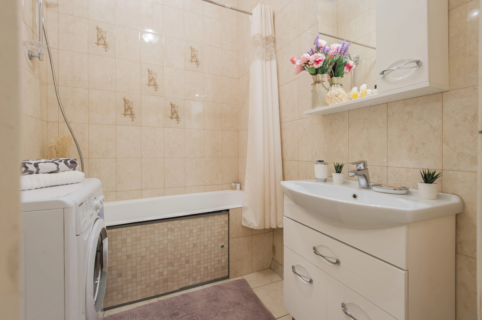 Квартира GM Apartments в Легендарной Сталинской высотке