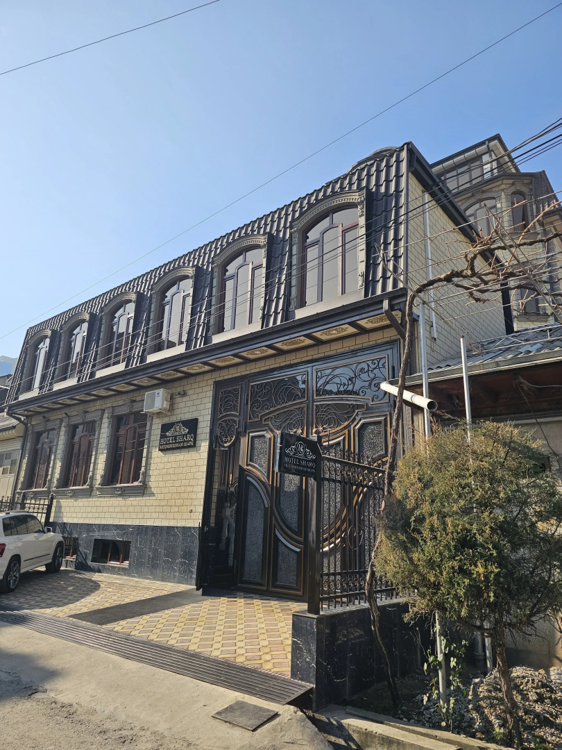 Отель Sharq