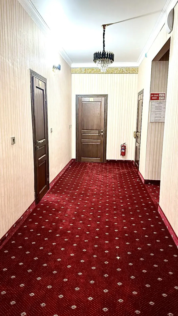 Отель Хан