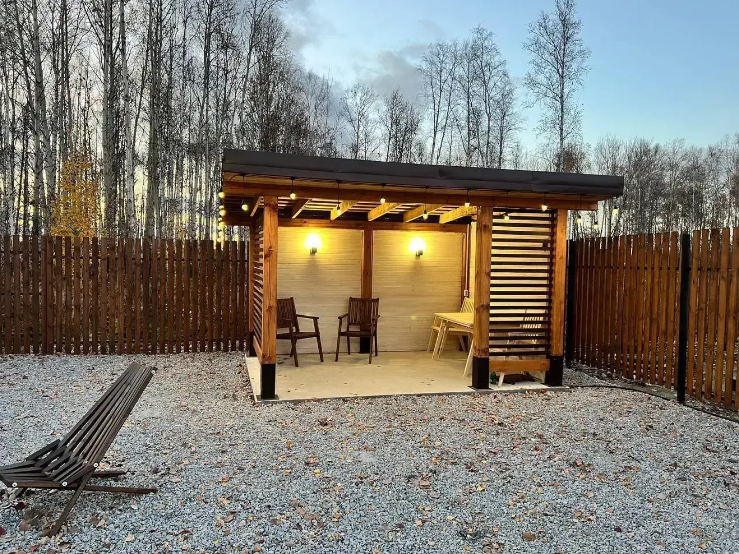 Частный дом в Стиле A-Frame на Берегу Озера