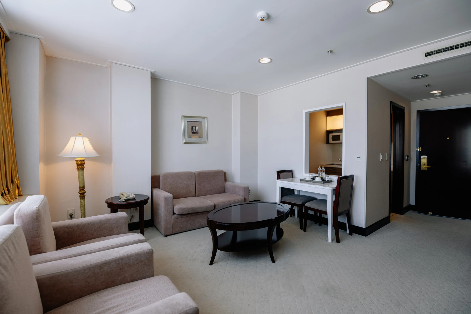 Отель Мега Палас