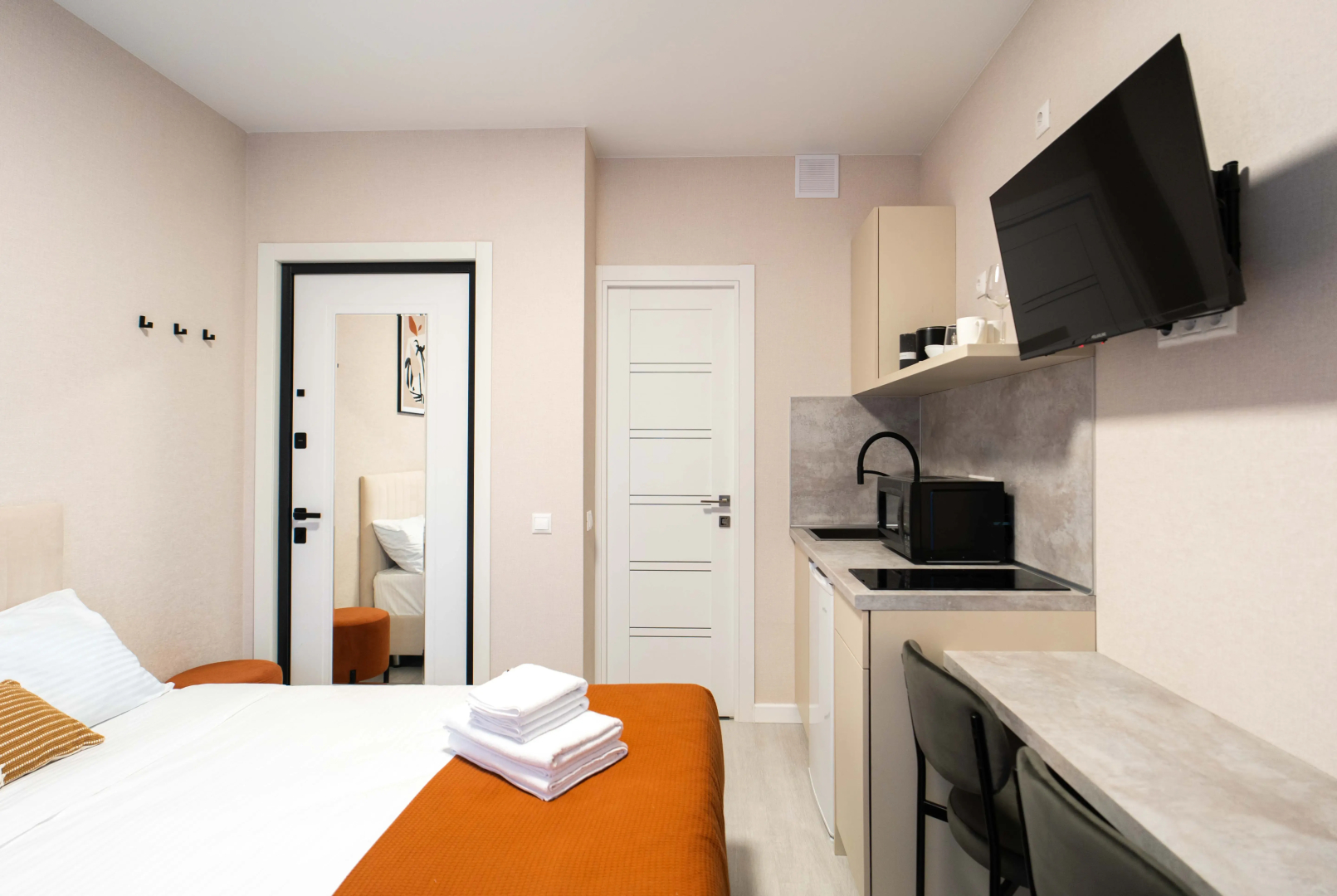 Апартаменты студия на Ватутина