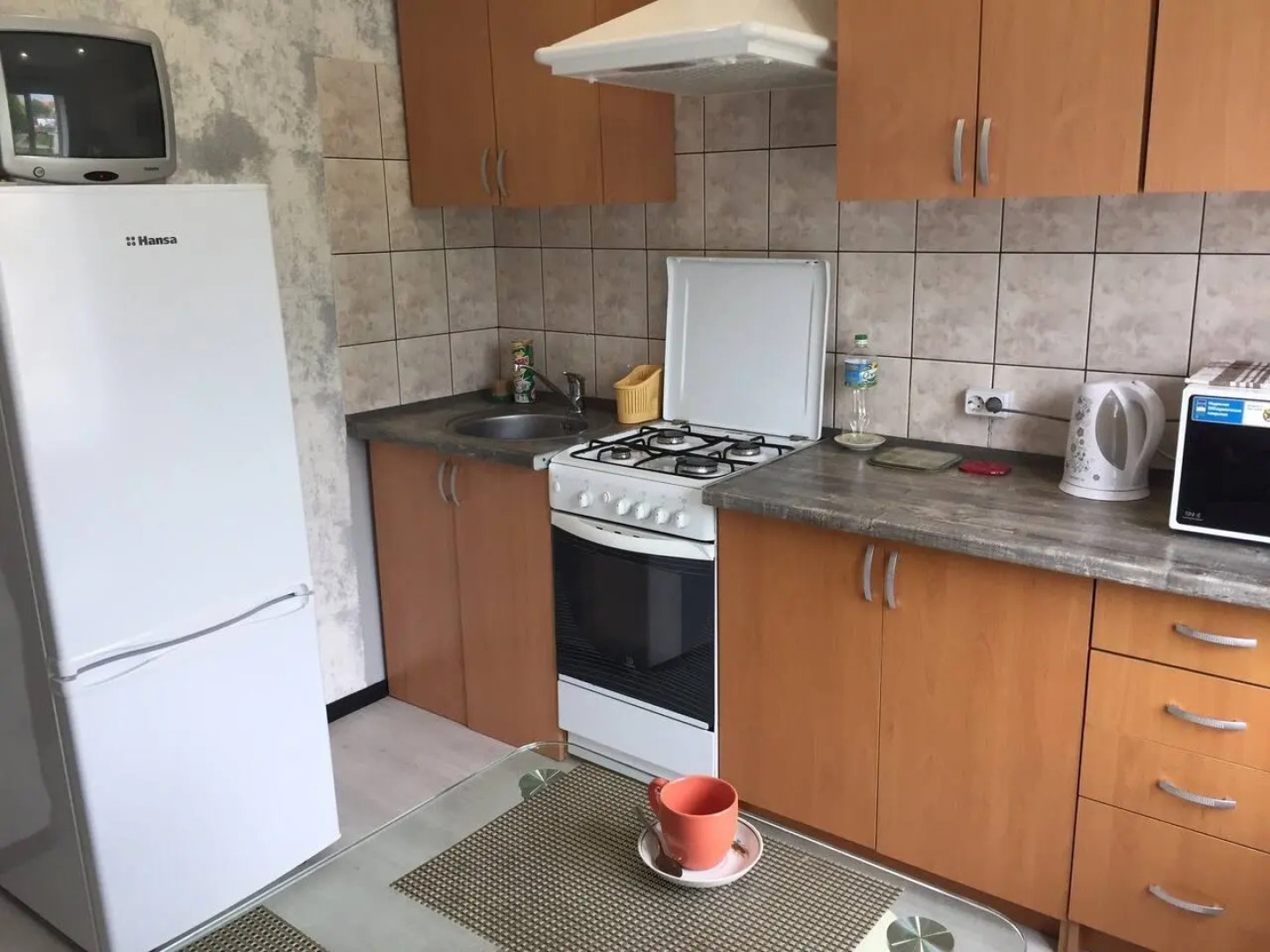 Апартаменты Однокомнатная на Иванникова в центре