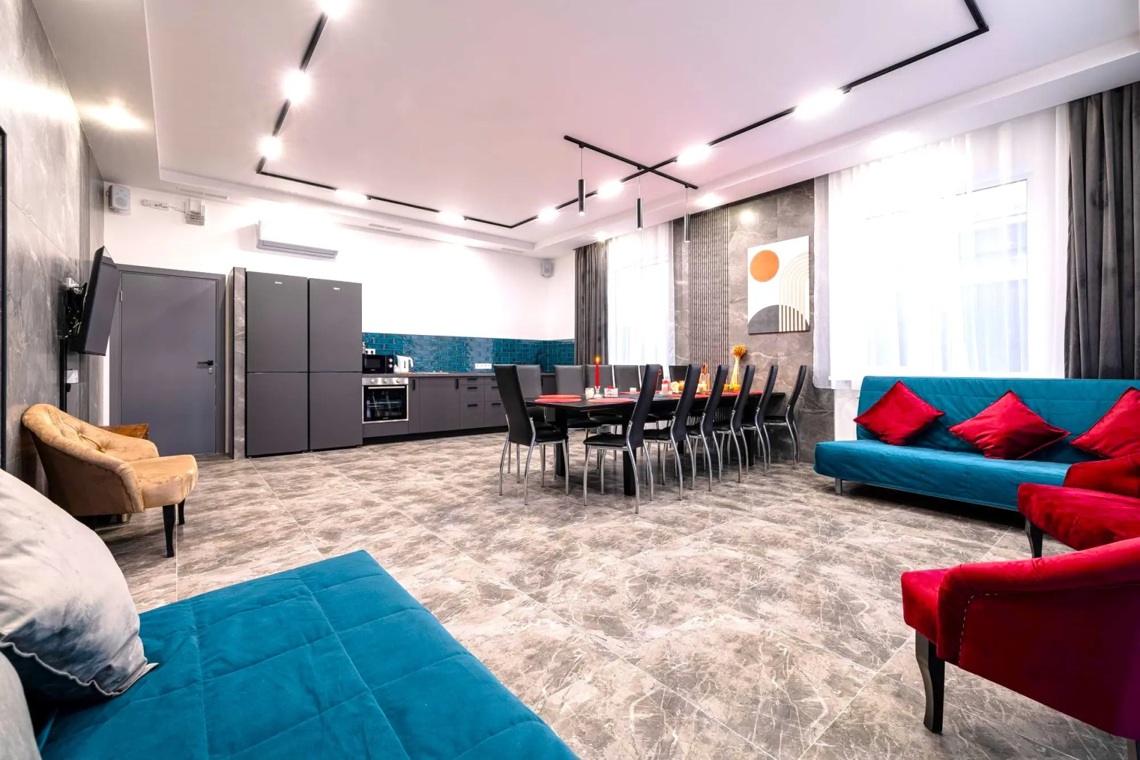 Частный дом Коттеджа с баней и бассейном