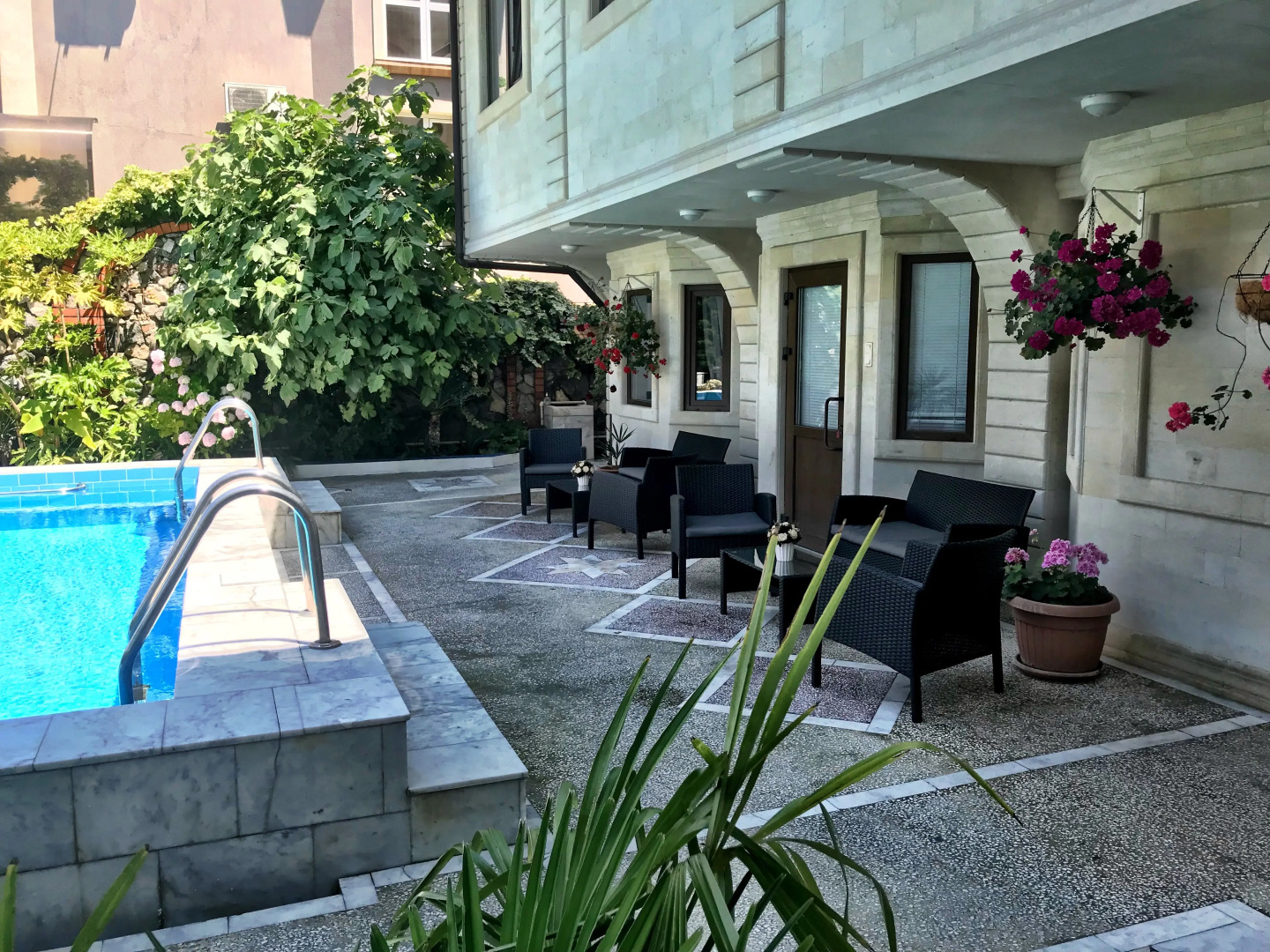 Гостевой дом Две Сосны