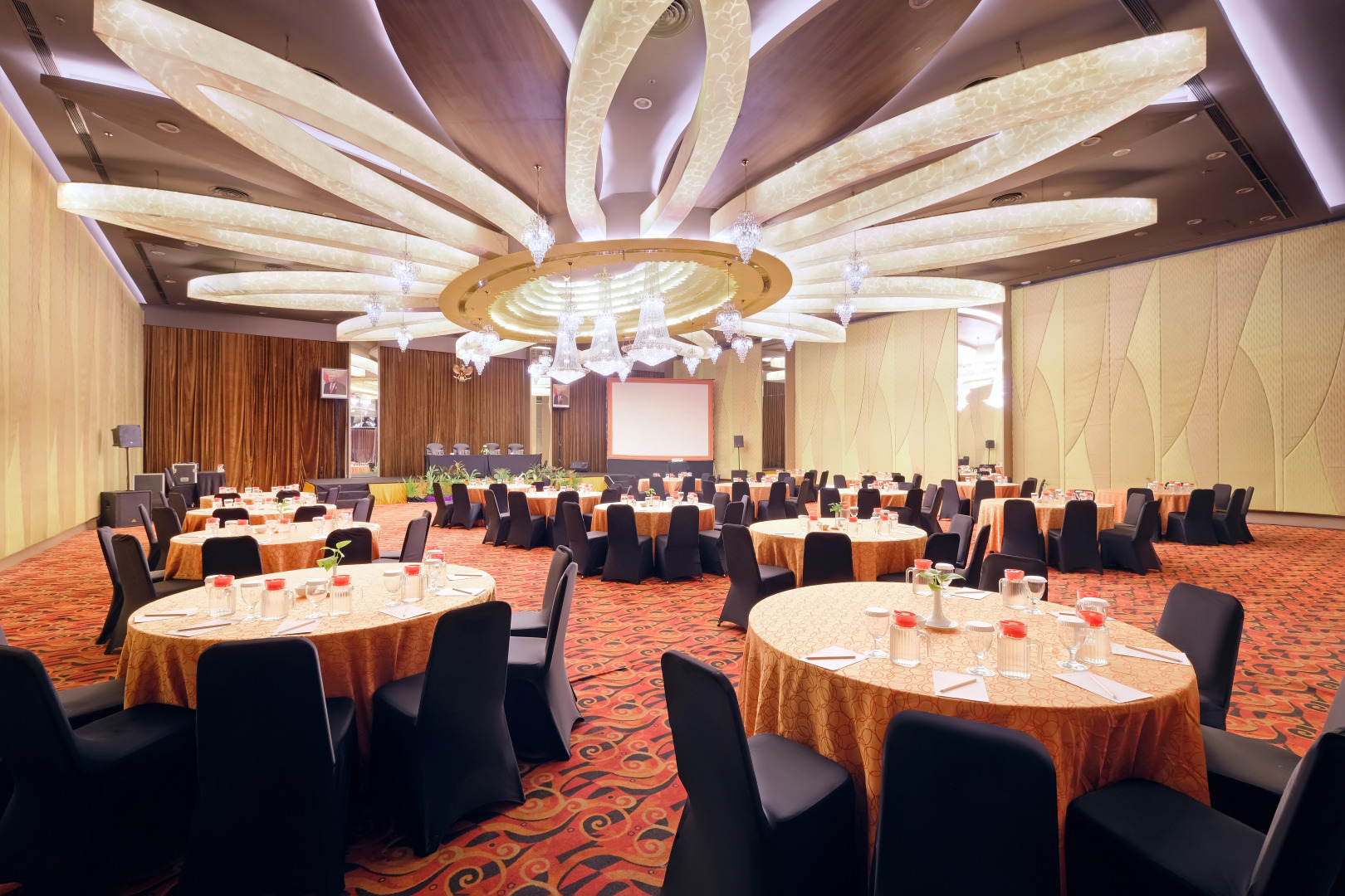 Quest Hotel Simpang Lima - Semarang