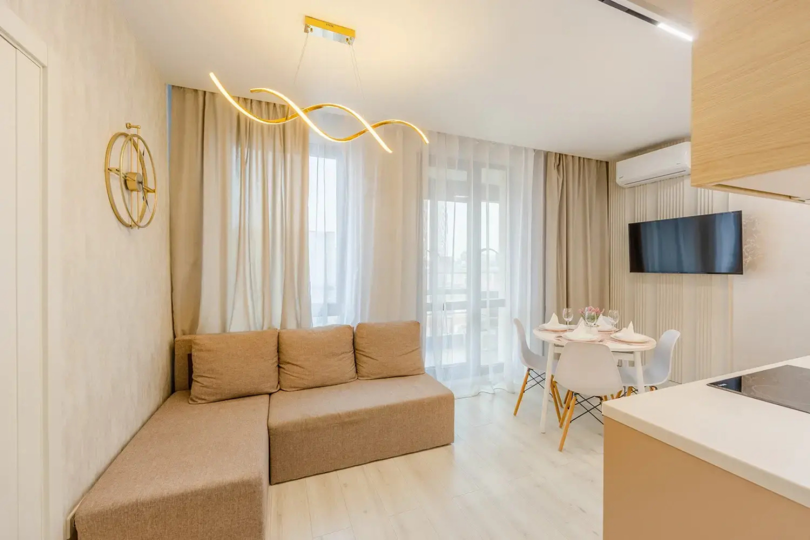 Апартаменты ONLY на Белоостровской 12