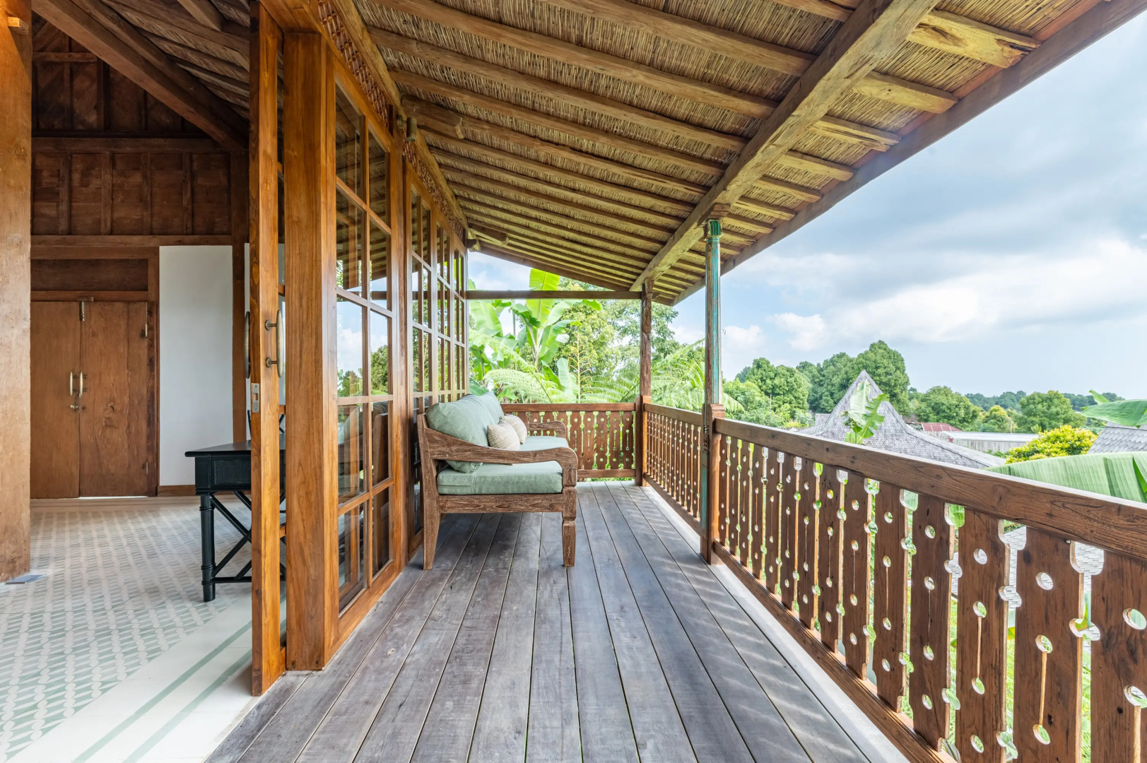 Курортный отель Resort Umah  Lusa