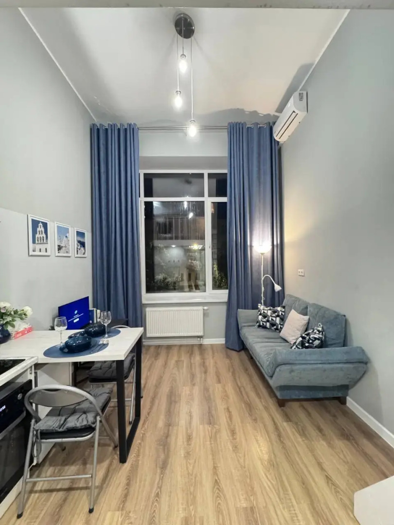 Апартаменты Двухуровневые апартаменты Cozy Lair  у метро Бауманская