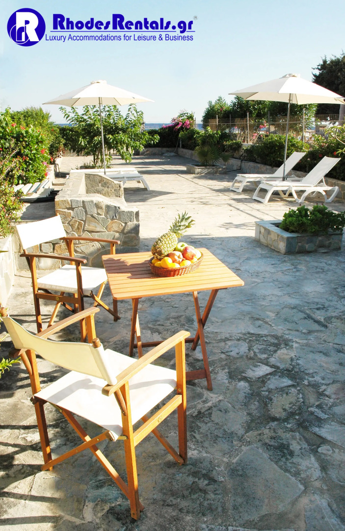 Вилла Pefki Beach Front