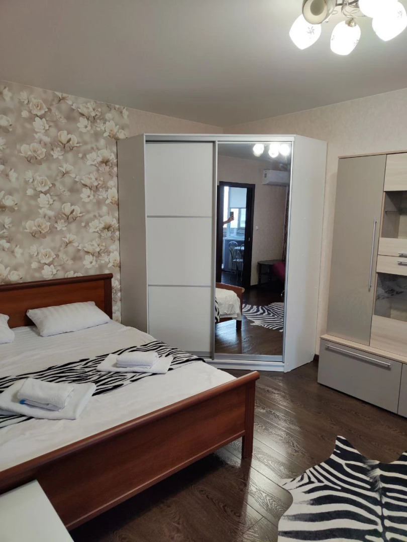 Апартаменты 1-комнатные рядом с Волгой в 6-ом микрорайоне