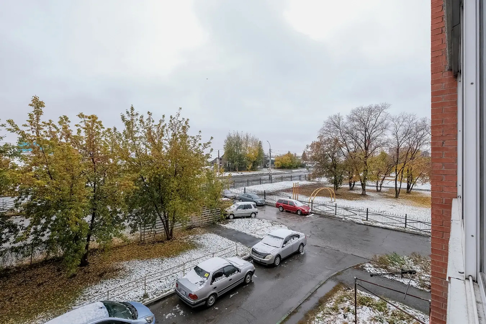 Апартаменты Титова 198/1