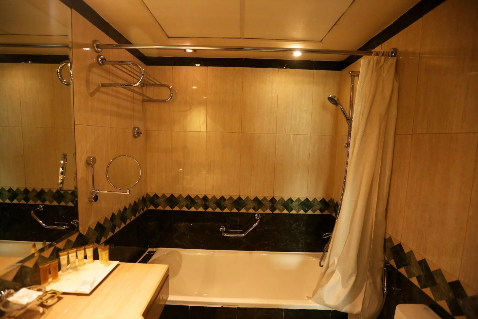 Отель Triumph Plaza Hotel