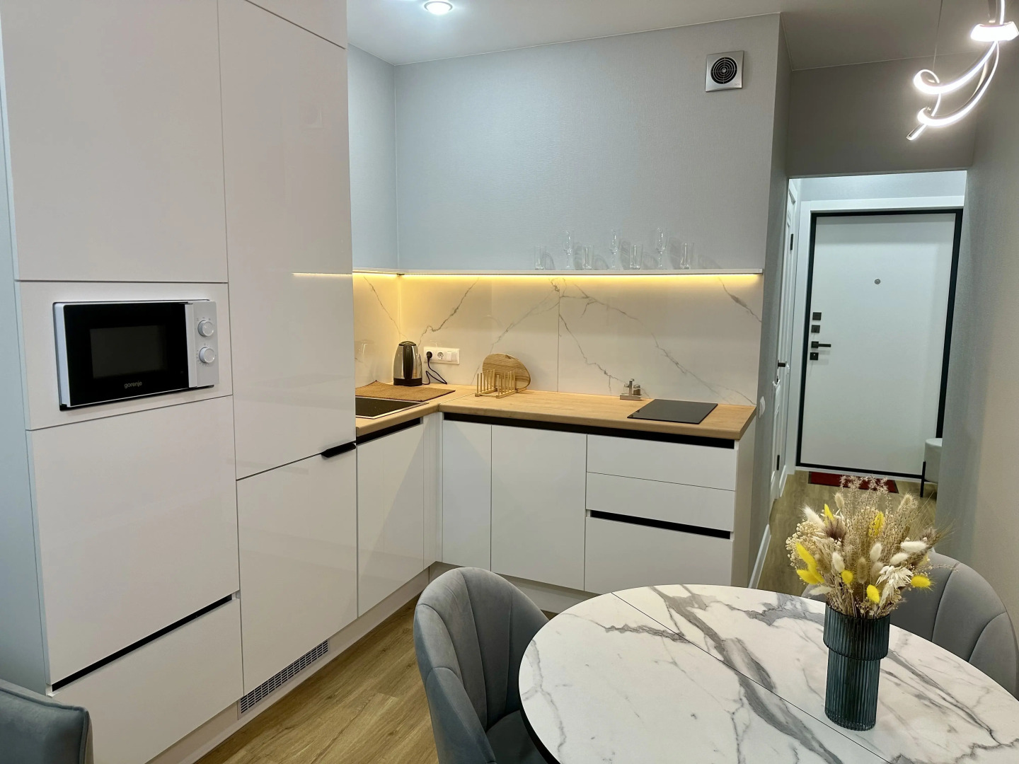 Апартаменты Уютные у аэропорта