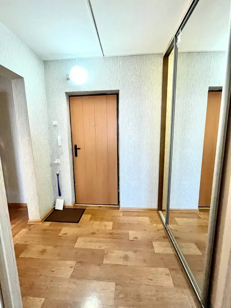 Квартира 1-комнатная улица Партизана Железняка 61