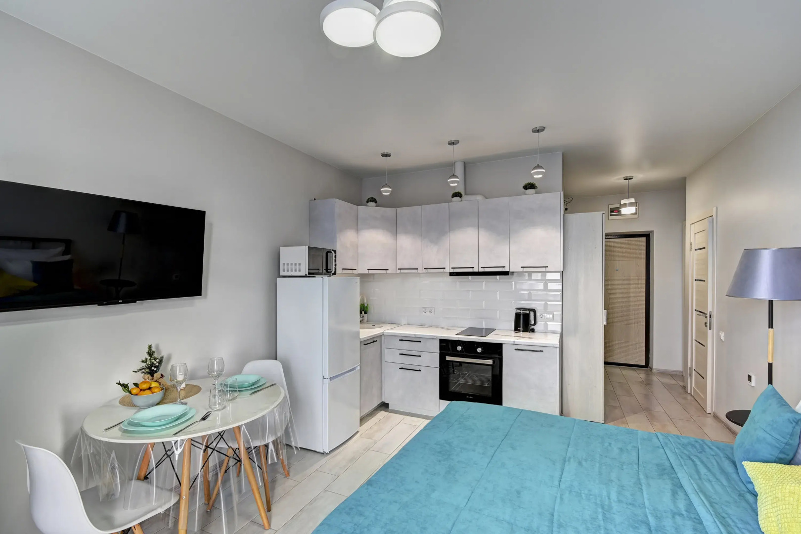 Квартира студия в Cамом сердце Адлера