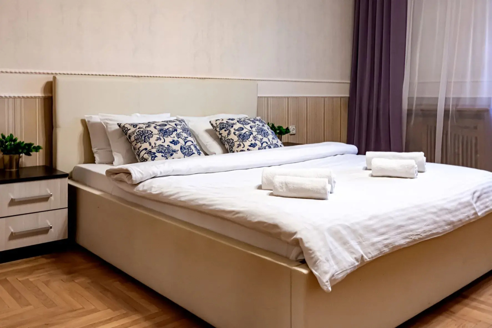 Апартаменты на Куйбышева Ирины Савельевой в центре курортного бульвара