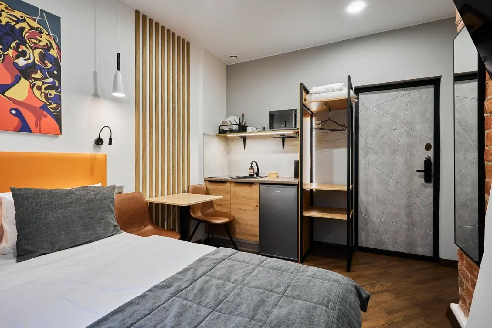 Апартаменты Отельбург на Жуковского 57