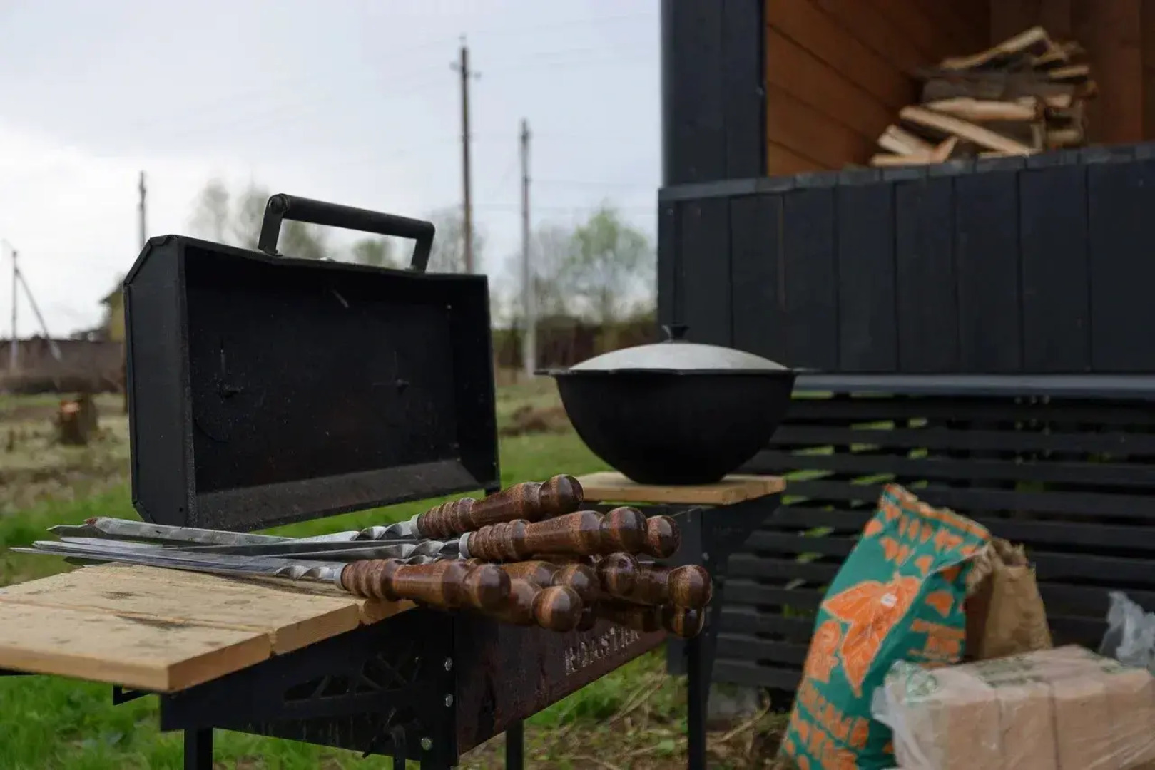 Частный дом в стиле Барнхаус на улице Южный Квартал 18 в Акатово