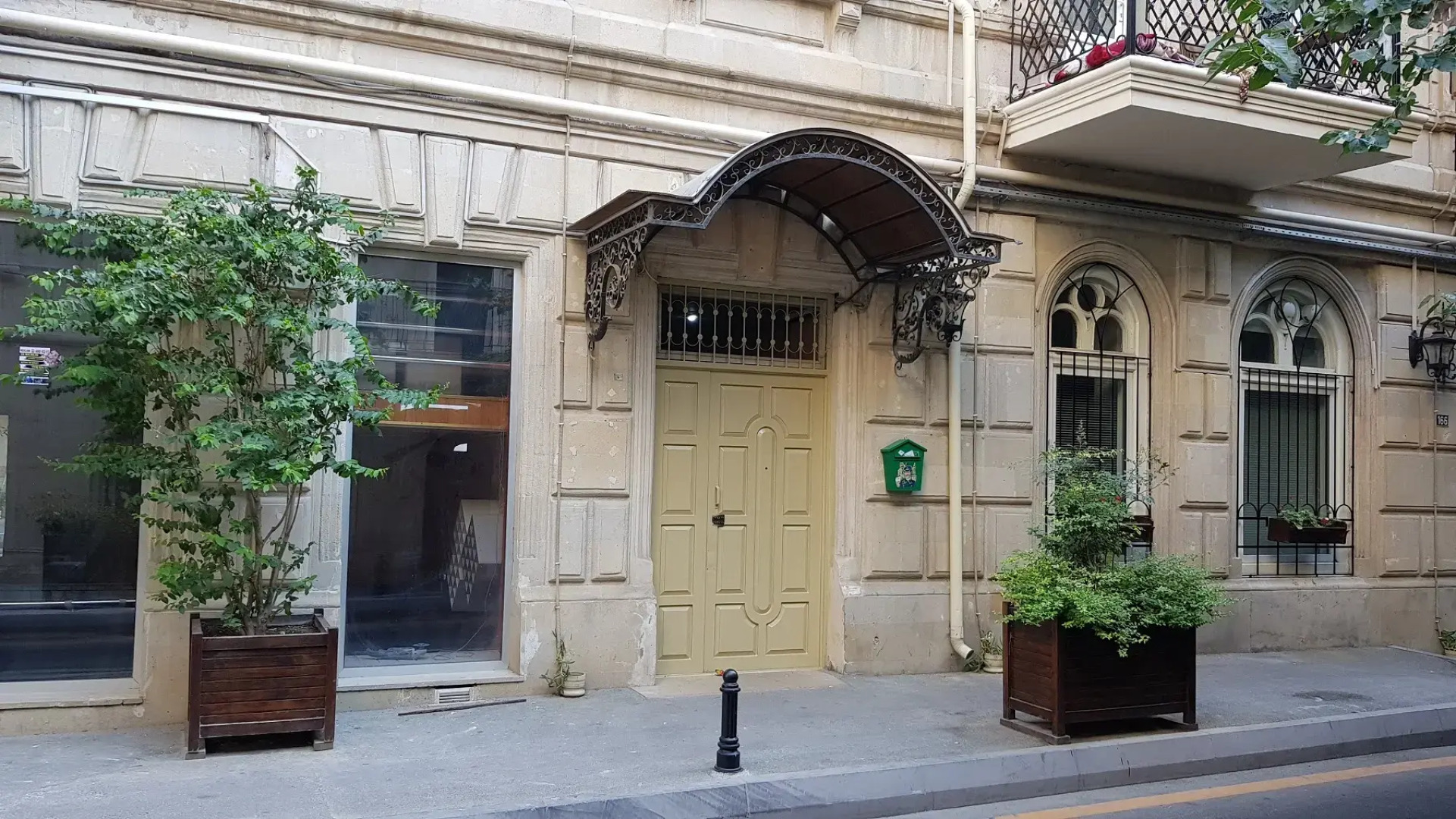 Апартаменты HISTORY 1888 Сentral Apartment & Excursions