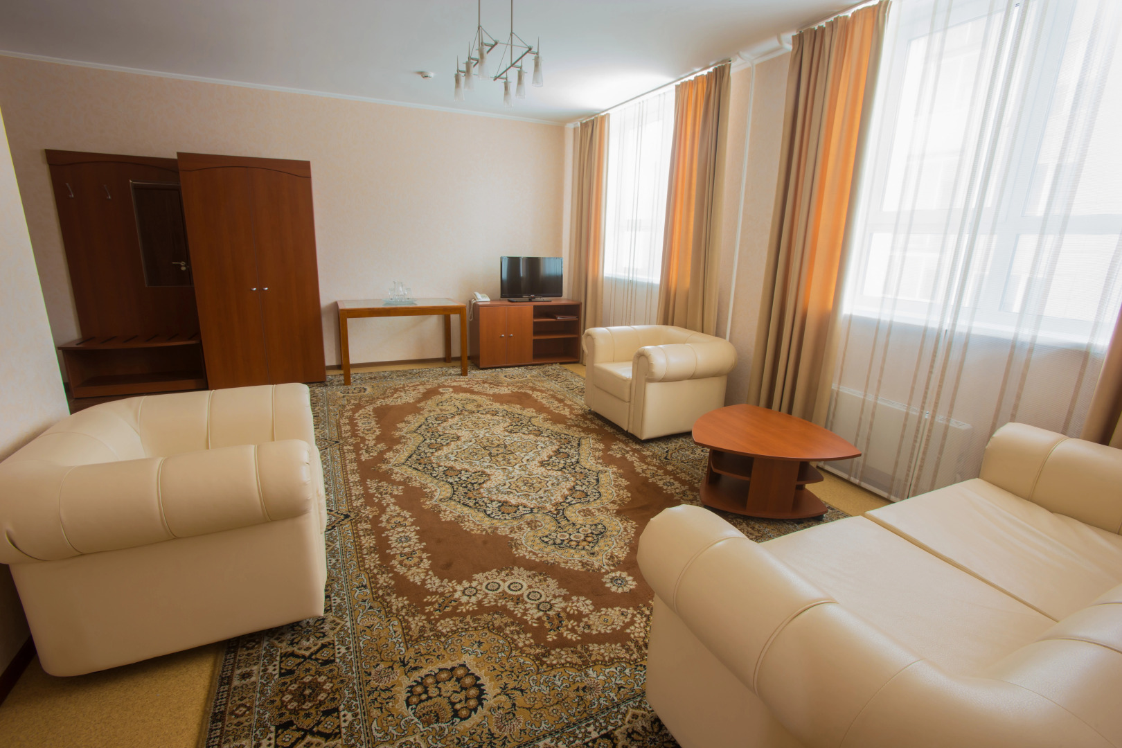 Гостиничный комплекс Лотос