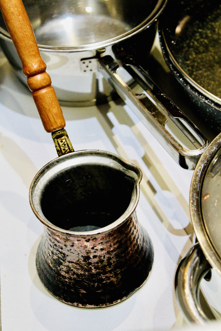 Квартира Просторная 2хкомнатная возле метро