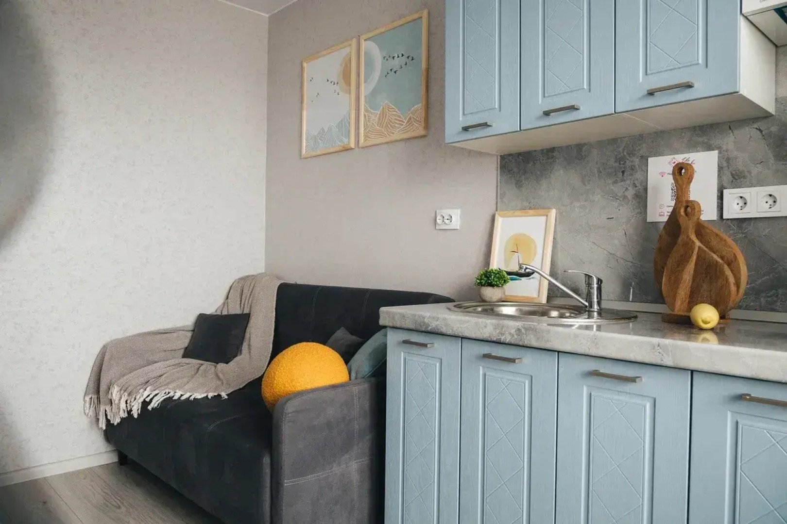 Квартира Две Подушки на Челюскинцев 62