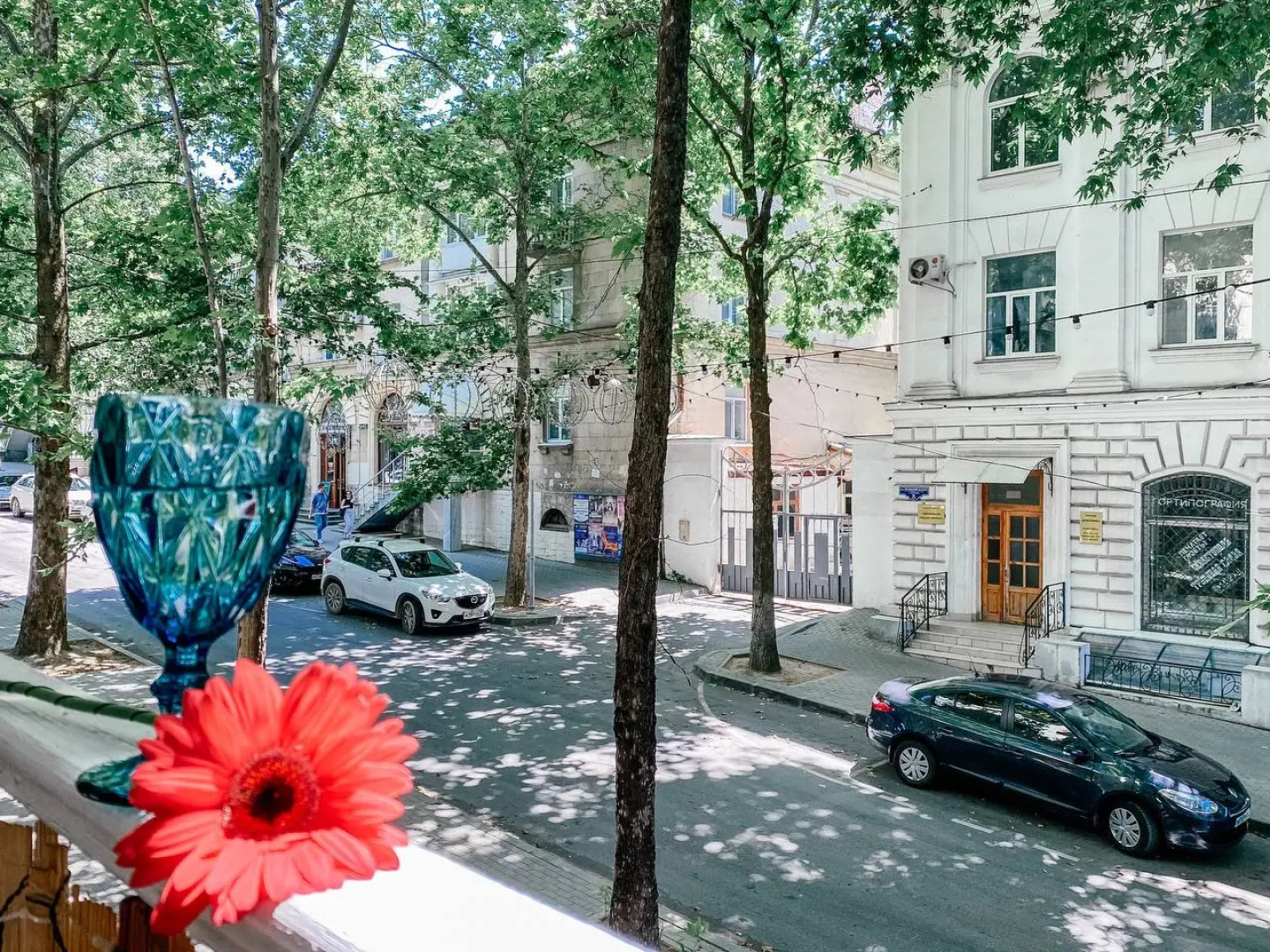 Апартаменты Счастье жить в центре Севастополя