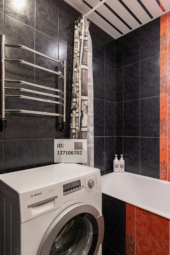 Тихие апартаменты  в центре города, ул.Горького 154. Сова-Дом