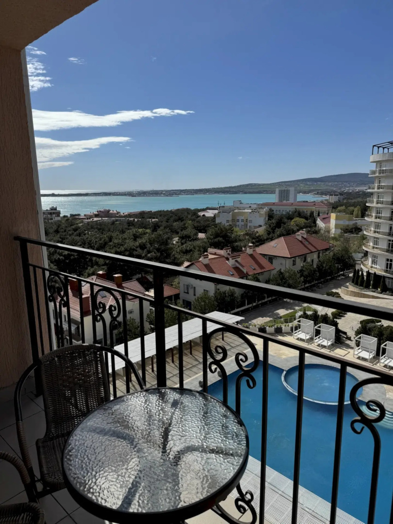 Квартира 488 1-к с видом на море и горы с балконом