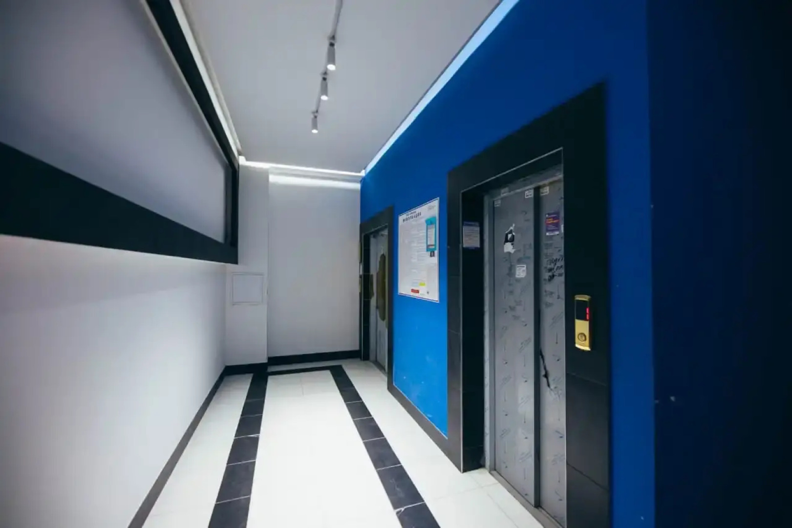 Квартира 1-комнатная HelgaLoft в центре Кенигсберга