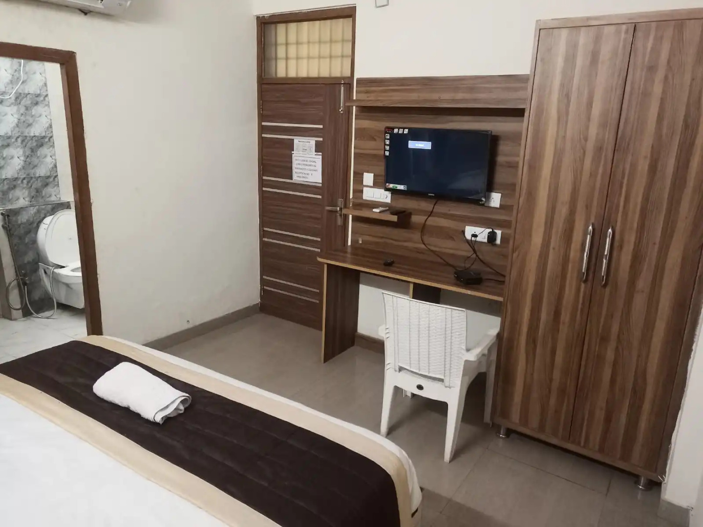 Отель Meghna Residency